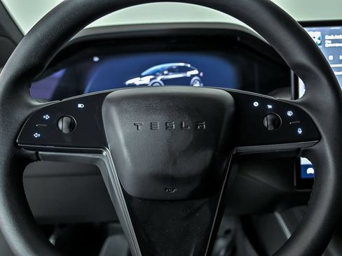Used 2022 Tesla Model X Plaid AWD/4WD image 19