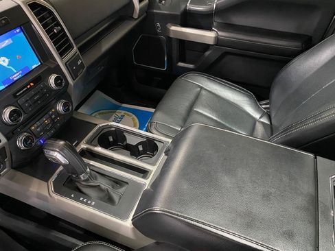 Used 2018 Ford F150 Lariat w/ Equipment Group 502A Luxury AWD/4WD image 16