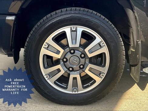 Used 2019 Toyota Tundra Platinum AWD/4WD image 11