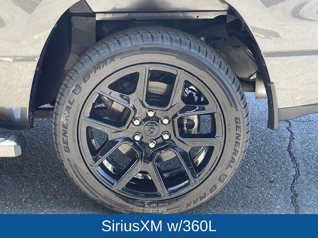Used 2023 RAM 1500 Laramie AWD/4WD image 12