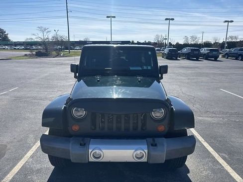Used 2012 Jeep Wrangler Unlimited Sahara w/ Connectivity Group image 2