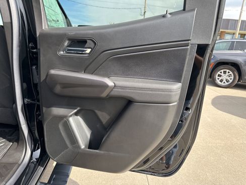 New 2026 GMC Canyon Elevation image 18