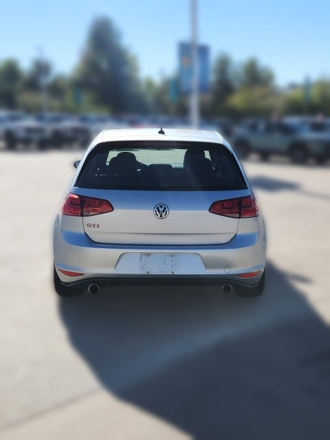 Used 2016 Volkswagen GTI Autobahn w/ Lighting Package (SEL) FWD image 9