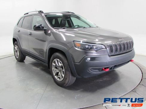 Used 2022 Jeep Cherokee Trailhawk AWD/4WD image 1