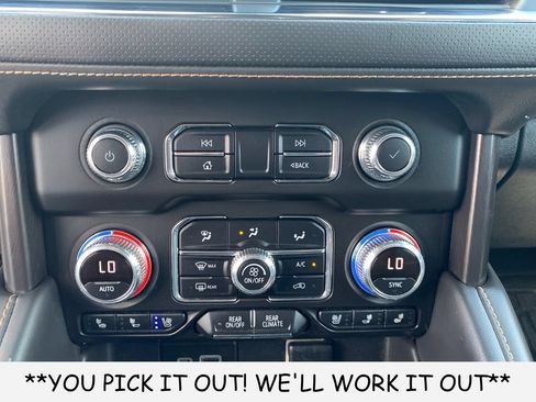 Used 2023 GMC Yukon AT4 w/ Technology Package AWD/4WD image 20