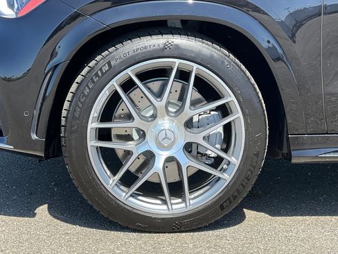 Used 2023 Mercedes-Benz GLE 53 AMG 4MATIC image 11