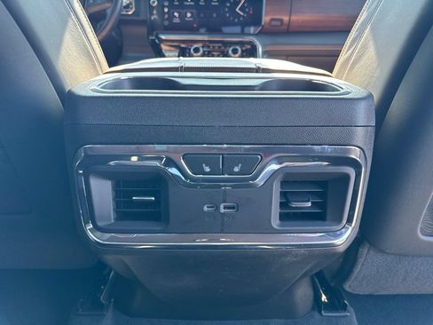 Used 2025 GMC Sierra 1500 Denali Ultimate AWD/4WD image 21