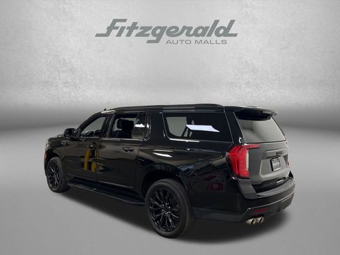 Used 2021 GMC Yukon XL Denali AWD/4WD image 3