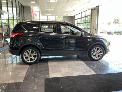 Used 2015 Ford Escape Titanium FWD image 6