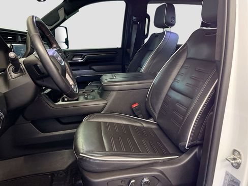 Used 2024 GMC Sierra 2500 AT4X w/ Snow Plow Prep/Camper Package image 22