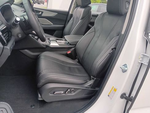 Used 2024 Acura MDX SH-AWD w/ Technology Package image 14