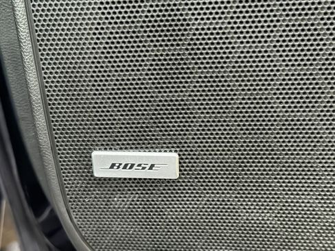 Used 2024 Buick Enclave Premium image 21