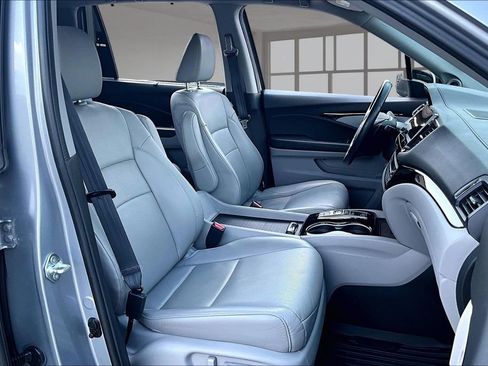 Certified 2022 Honda Pilot Elite image 30