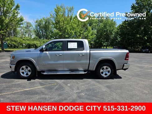 Used 2022 RAM 1500 Laramie AWD/4WD image 1