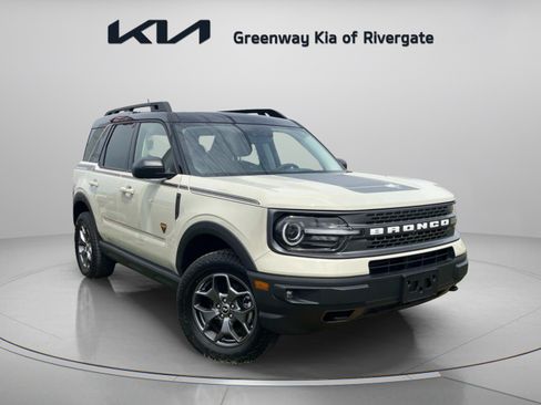 Used 2024 Ford Bronco Sport Badlands w/ Premium Package AWD/4WD image 1