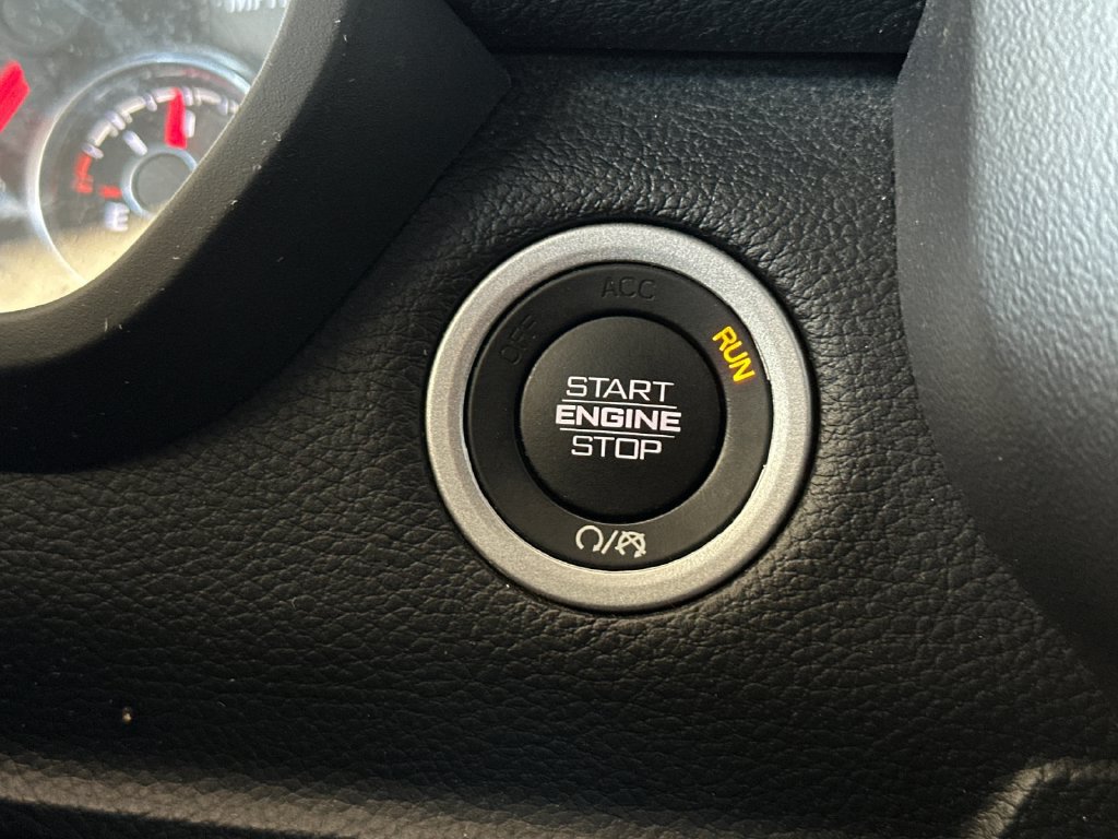 Used 2024 RAM 1500 Laramie RWD image 21