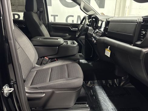New 2026 GMC Sierra 1500 Elevation image 27