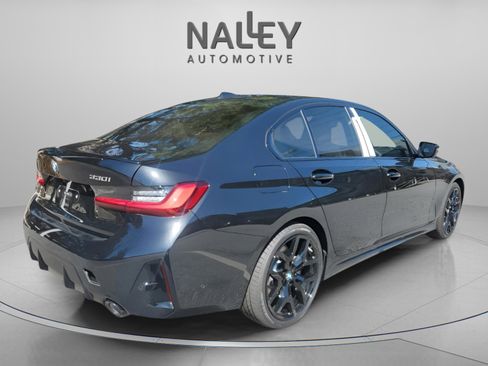 Used 2025 BMW 330i Sedan w/ M Sport Package image 4