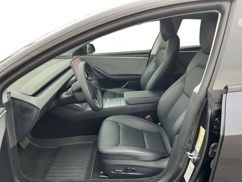 Used 2025 Tesla Model 3 Long Range image 14