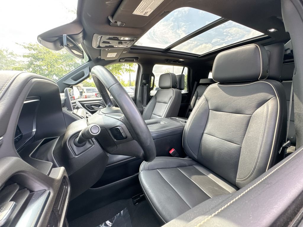 Used 2023 GMC Yukon SLT RWD image 10