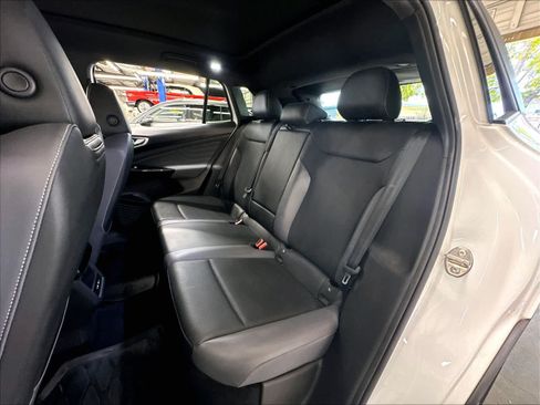 Used 2023 Volkswagen ID.4 Pro S AWD/4WD image 25