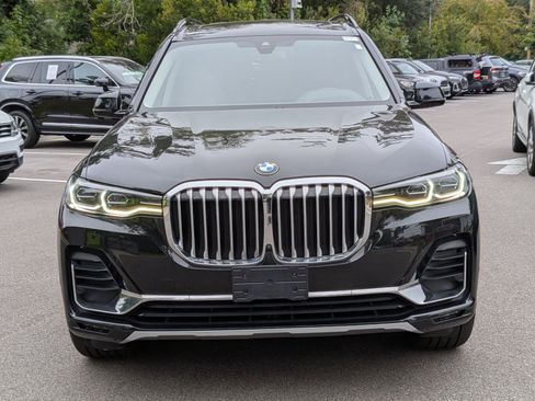 Used 2022 BMW X7 xDrive40i w/ Premium Package image 8