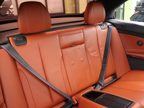 Used 2019 BMW M4 Convertible w/ Competition Package RWD image 18
