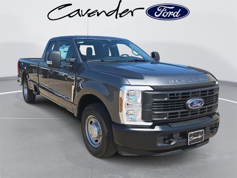 New 2026 Ford F350 XL image 3