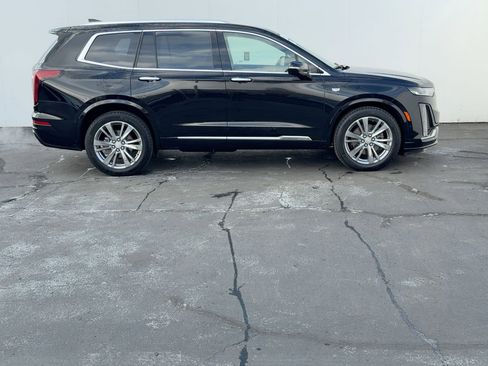 Certified 2023 Cadillac XT6 Premium Luxury w/ Technology Package image 6