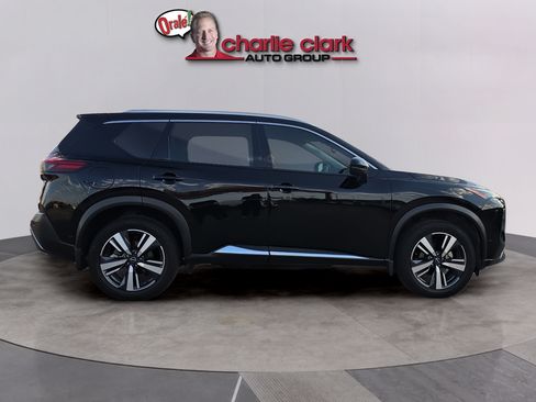 Used 2023 Nissan Rogue SL w/ SL Premium Package FWD image 6
