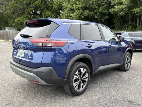 Used 2023 Nissan Rogue SV FWD image 5