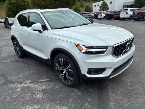 Used 2021 Volvo XC40 T5 Inscription w/ Climate Package AWD/4WD image 7