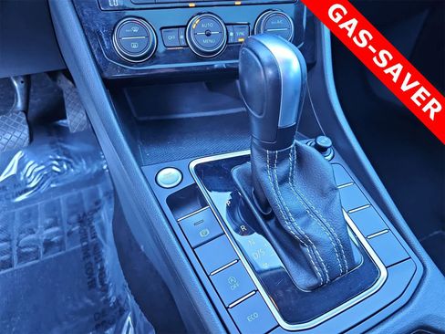 Used 2021 Volkswagen Jetta SE image 21
