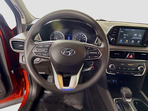 Used 2020 Hyundai Santa Fe SE FWD image 13