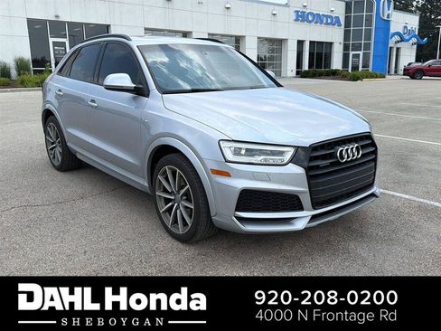 Used 2018 Audi Q3 2.0T Premium Plus w/ Premium Plus Package AWD/4WD image 1