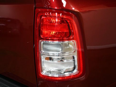 Used 2022 RAM 2500 Big Horn AWD/4WD image 59