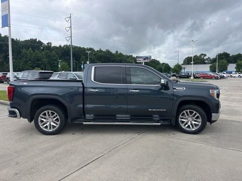 Used 2021 GMC Sierra 1500 SLT AWD/4WD image 11