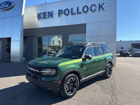 New 2025 Ford Bronco Sport Outer Banks w/ Outer Banks Tech Package+ image 2