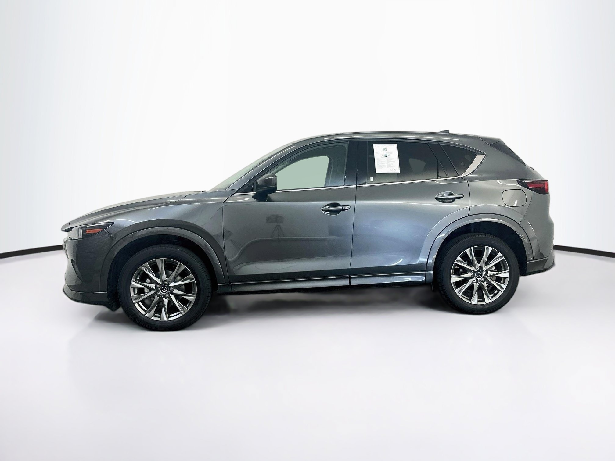 Used 2025 MAZDA CX-5 AWD 2.5 S w/ Premium Plus Pkg image 4