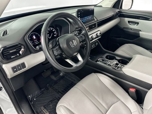 Used 2023 Honda Pilot EX-L image 9