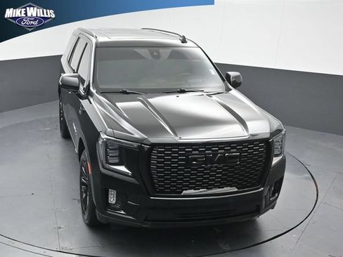 Used 2021 GMC Yukon Denali w/ Denali Premium Package RWD image 10