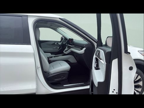 New 2026 Ford Explorer Platinum AWD/4WD image 20