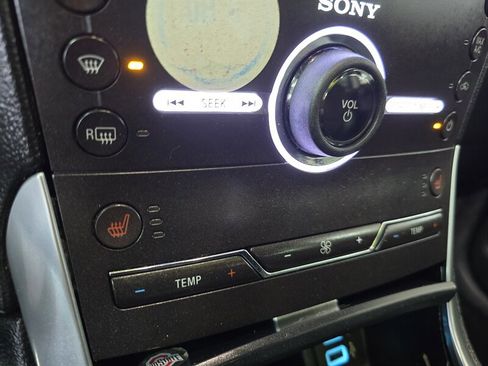 Used 2016 Ford Edge Titanium w/ Canadian Touring Package image 29