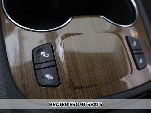 Used 2020 GMC Acadia SLE w/ Driver Convenience Package image 6