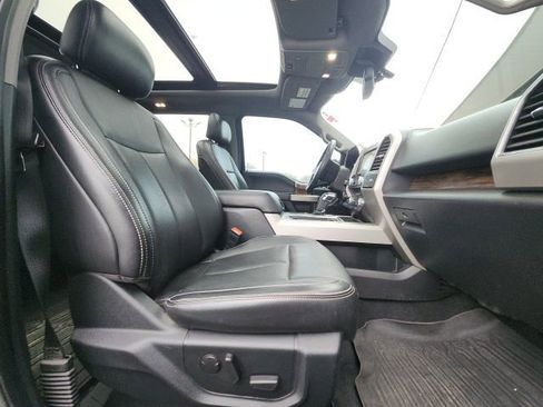 Used 2019 Ford F150 Lariat w/ Equipment Group 502A Luxury image 24