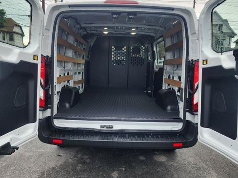 Used 2025 Ford Transit 250 Low Roof w/ Exterior Upgrade Package RWD image 17