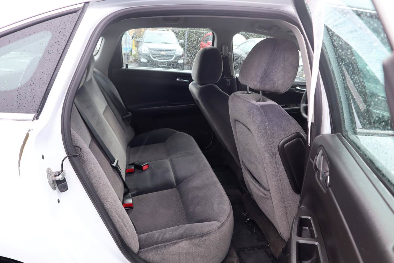 Used 2010 Chevrolet Impala LS FWD image 12