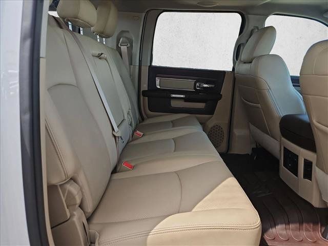 Used 2015 RAM 2500 Laramie w/ Convenience Group AWD/4WD image 17