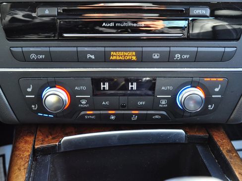 Used 2017 Audi A6 3.0T Prestige w/ Prestige Package image 21