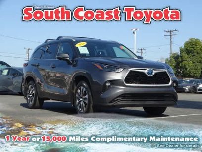 Certified 2024 Toyota Highlander XLE